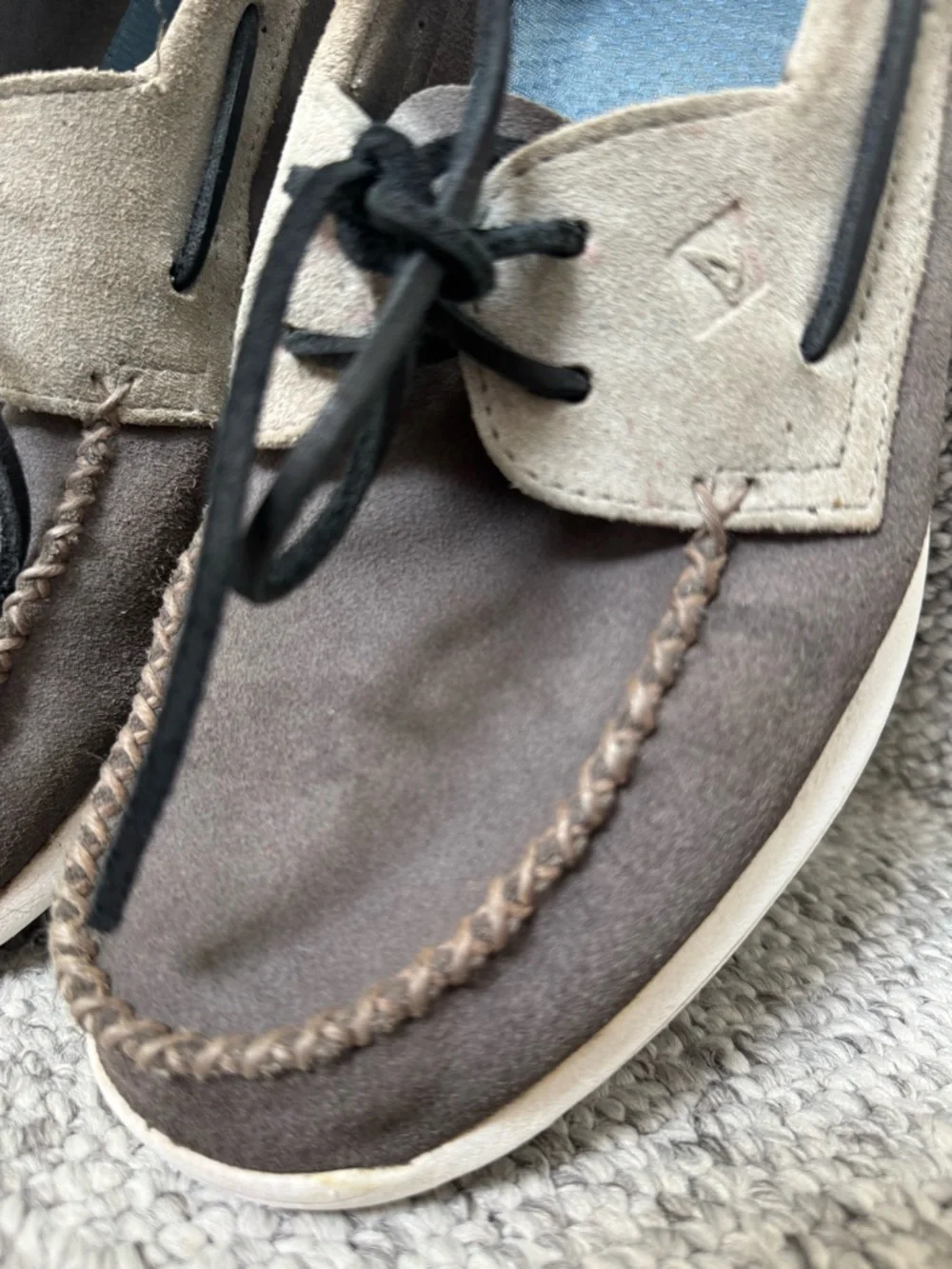 $140 Paul Sperry Men’s Suede Gray Boat Shoes Size 11.5 M Round toe, two-tone